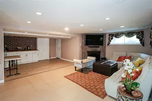 64 Hamilton Dr, Roslyn, NY 11576 - Photo 29