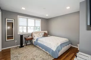 64 Hamilton Dr, Roslyn, NY 11576 - Photo 23