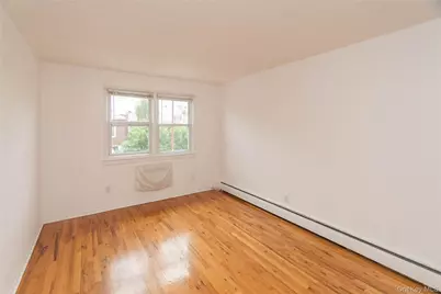 926 Vincent Avenue, Bronx, NY 10465 - Photo 25