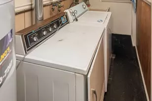 926 Vincent Ave, Bronx, NY 10465 - Photo 5