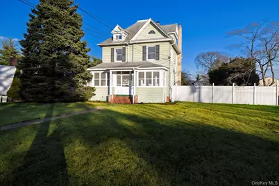 2483 Central Avenue, Baldwin, NY 11510 - Photo 5