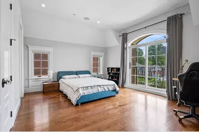 264-11 60th Avenue, Little Neck, NY 11362 - Photo 17