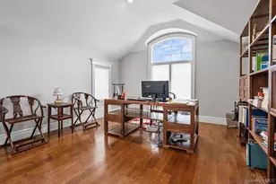 264-11 60th Ave, Little Neck, NY 11362 - Photo 19