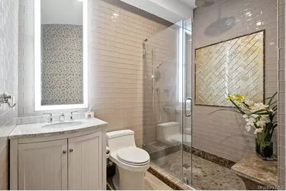 264-11 60th Avenue, Little Neck, NY 11362 - Photo 13
