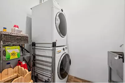 264-11 60th Avenue, Little Neck, NY 11362 - Photo 27