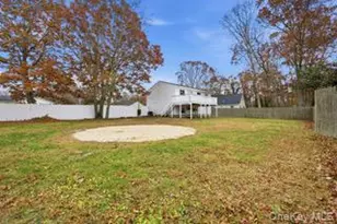 4 Beechwood Dr, Shirley, NY 11967 - Photo 13