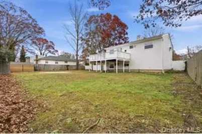 4 Beechwood Drive, Shirley, NY 11967 - Photo 11