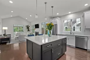 54 Dennis Ln, Pleasantville, NY 10570 - Photo 9