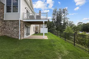 54 Dennis Ln, Pleasantville, NY 10570 - Photo 29