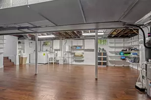 43 Amherst Dr, New Rochelle, NY 10804 - Photo 37