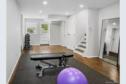 43 Amherst Drive, New Rochelle, NY 10804 - Photo 35