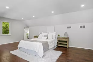 43 Amherst Dr, New Rochelle, NY 10804 - Photo 27