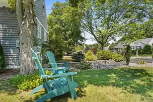 43 Amherst Dr, New Rochelle, NY 10804 - Photo 45