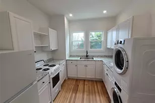 69 N Ocean Ave, Patchogue, NY 11772 - Photo 9