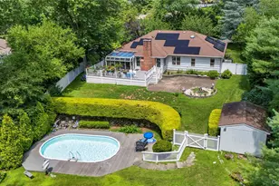 17 Melody, Bayville, NY 11709 - Photo 3