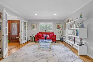 17 Melody, Bayville, NY 11709 - Photo 9