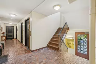 160 Middle Neck Rd, Great Neck, NY 11021 - Photo 5