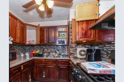 10741 Sutphin Boulevard, Jamaica South, NY 11435 - Photo 15