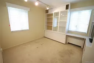 41 Lawrence Dr, White Plains, NY 10603 - Photo 9