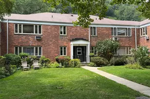 41 Lawrence Dr, White Plains, NY 10603 - Photo 17