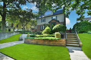 193-46 McLaughlin Ave, Hollis, NY 11423 - Photo 9