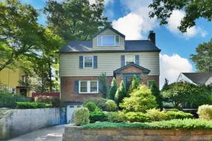 193-46 McLaughlin Ave, Hollis, NY 11423 - Photo 7