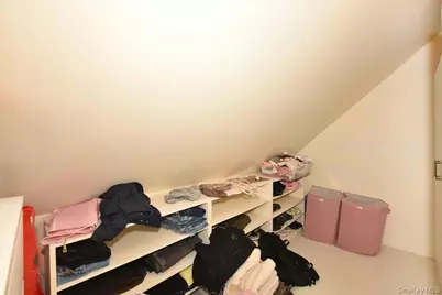 19346 McLaughlin Avenue, Hollis, NY 11423 - Photo 27