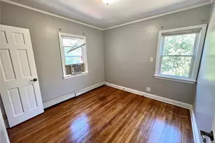 217 Hillside Ave., New Hyde Park, NY 11040 - Photo 7