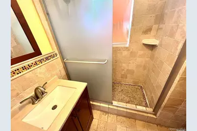 217 Hillside Avenue, New Hyde Park, NY 11040 - Photo 17