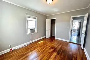 217 Hillside Ave., New Hyde Park, NY 11040 - Photo 5