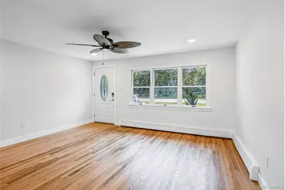 4991 Express Drive N, Ronkonkoma, NY 11779 - Photo 3