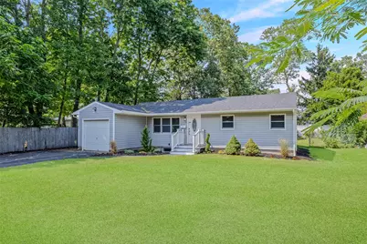 4991 Express Drive N, Ronkonkoma, NY 11779 - Photo 1