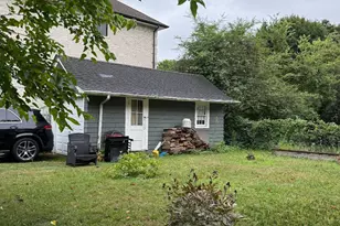 151-26 Bayside Ave, Flushing, NY 11354 - Photo 3