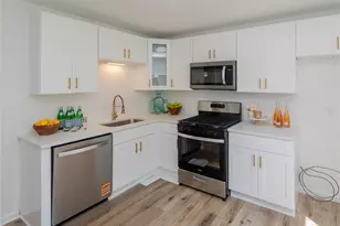 35 Bayberry Cir, Fishkill, NY 12524 - Photo 7