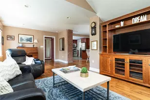 191 W Crooked Hill Rd, Pearl River, NY 10965 - Photo 5