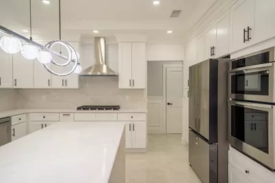 770 Cedar Street, Syosset, NY 11791 - Photo 13