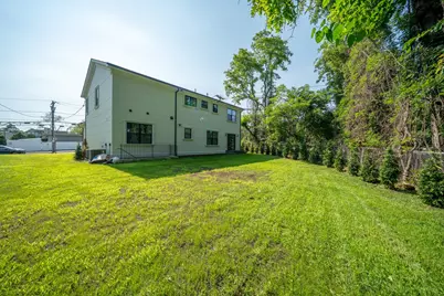 770 Cedar Street, Syosset, NY 11791 - Photo 35