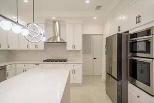 770 Cedar St, Syosset, NY 11791 - Photo 13