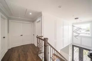 770 Cedar St, Syosset, NY 11791 - Photo 21