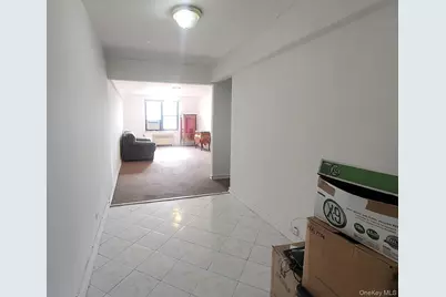 90-09 Northern Boulevard #303, Jackson Heights, NY 11372 - Photo 5