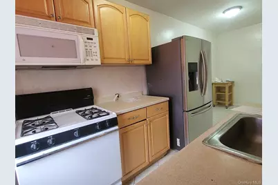 90-09 Northern Boulevard #303, Jackson Heights, NY 11372 - Photo 3