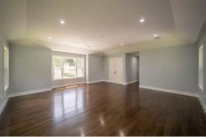 17 Park Drive East, Syosset, NY 11791 - Photo 27