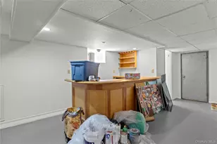 10-11 Bay 24th St, Far Rockaway, NY 11691 - Photo 29