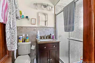 1011 Bay 24th Street, Far Rockaway, NY 11691 - Photo 13