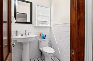 10-11 Bay 24th St, Far Rockaway, NY 11691 - Photo 11