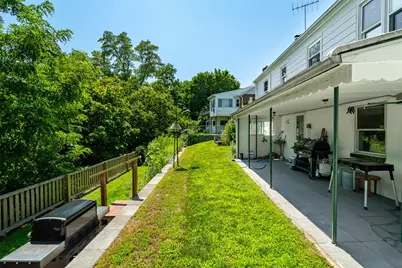 81 Lincoln Avenue, Yonkers, NY 10704 - Photo 37