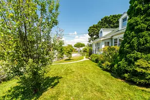 81 Lincoln Ave, Yonkers, NY 10704 - Photo 47