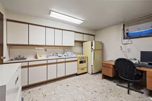 8 Harvest Ct, Monsey, NY 10952 - Photo 43