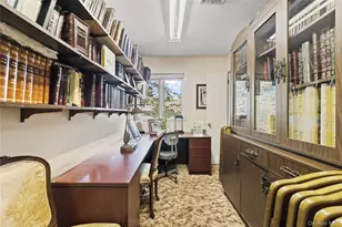 8 Harvest Ct, Monsey, NY 10952 - Photo 37