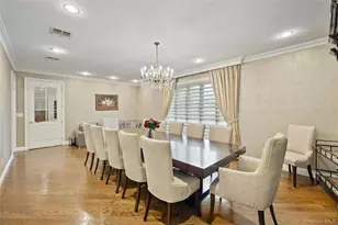 8 Harvest Ct, Monsey, NY 10952 - Photo 9